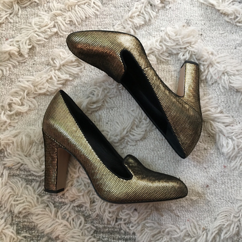 Via Spiga Gold Chunky Heels